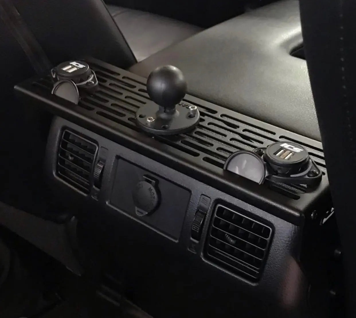 2014-2021 Toyota Tundra Rear AMPS Panel ICS FAB
